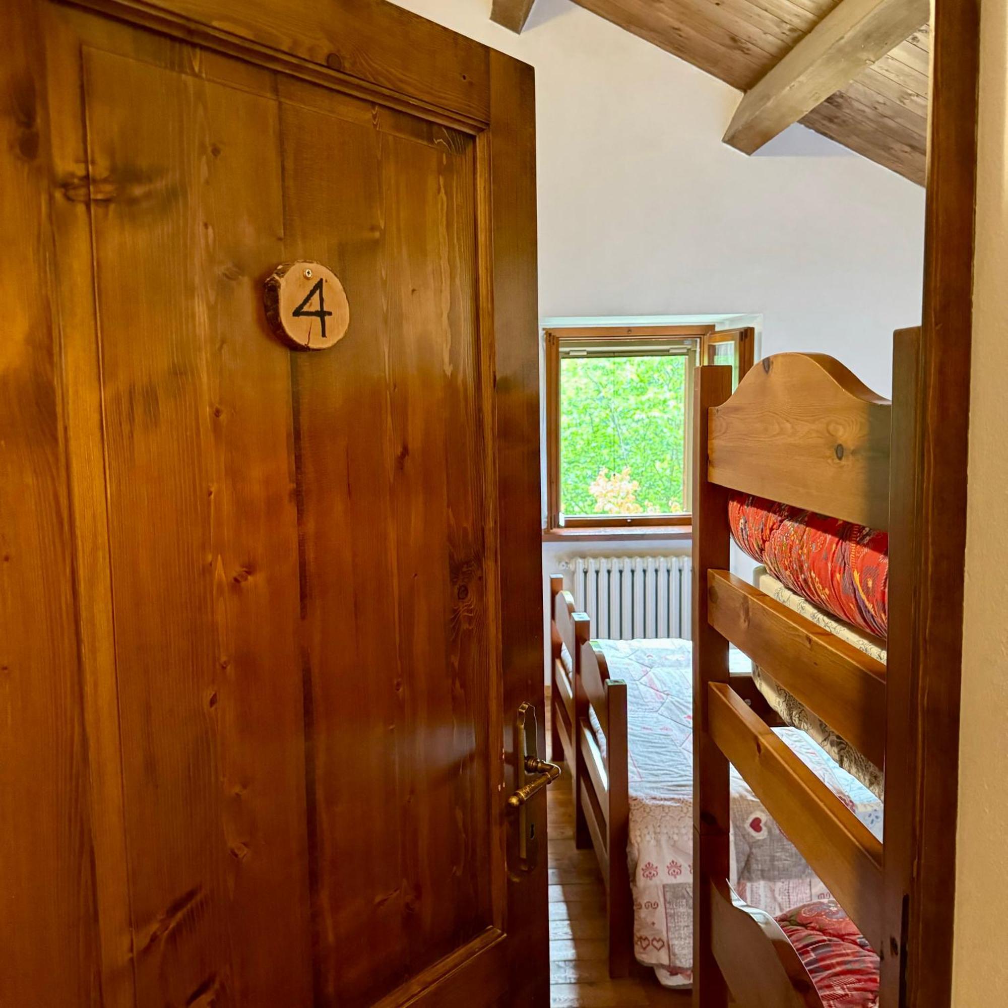 Albergo Ristorante Ca Di Veroli Bagno di Romagna Exterior photo